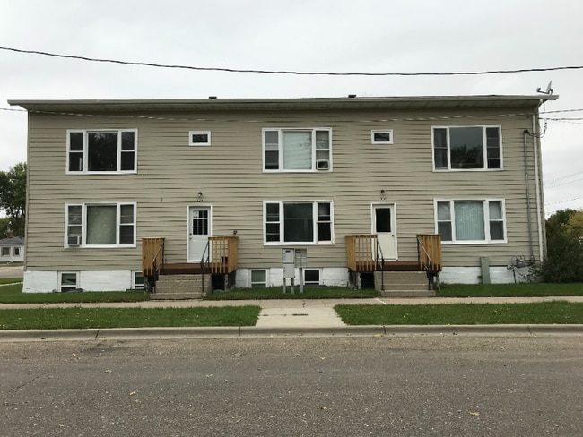 property at 324 6th Ave SW