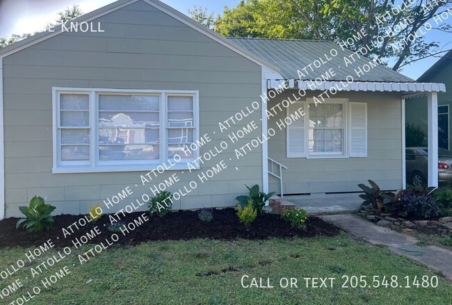 property at 4 The Knoll