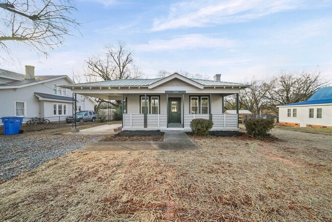 property at 1703 Lowder St