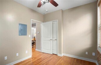 200 E 43rd St in Kansas City, MO - Building Photo - Building Photo