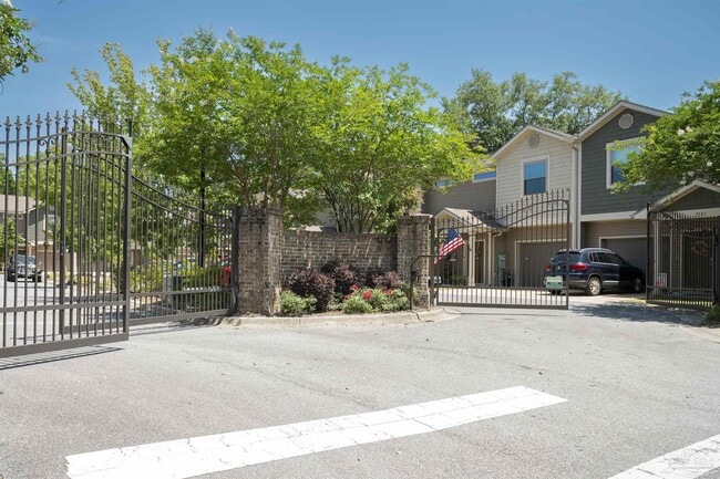 3508 Mossy Oak Villas Cir in Pensacola, FL - Building Photo - Building Photo