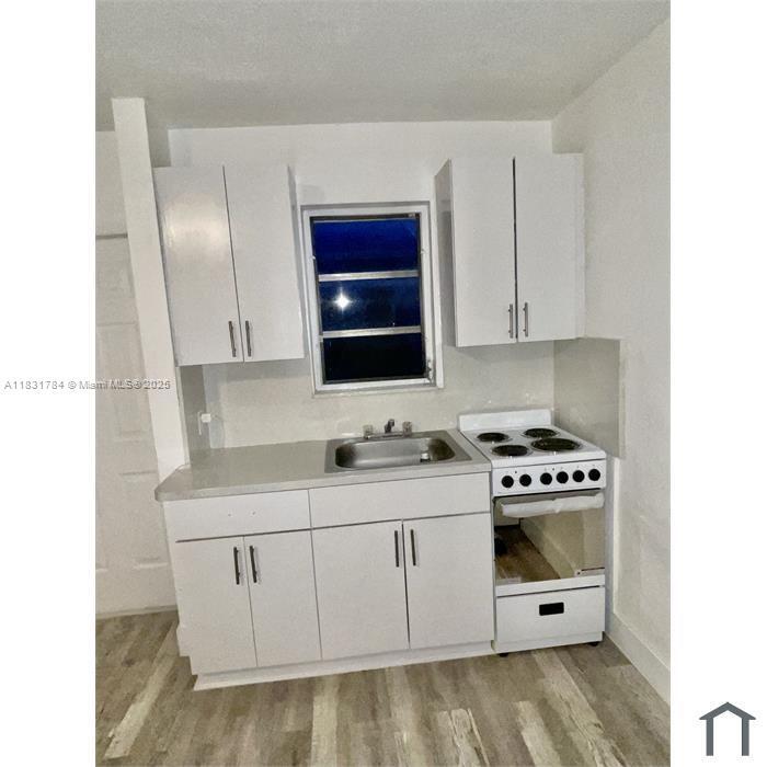 784 NW 100th St in Miami, FL - Foto de edificio