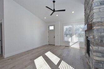 2293 E Hidcote St in Meridian, ID - Building Photo - Building Photo