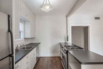 1737 Albans Rd, Unit 1 in Houston, TX - Foto de edificio - Building Photo