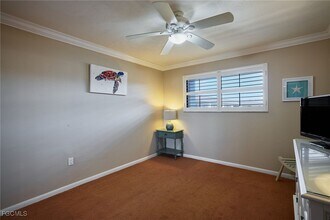 2121 Collier Ave in Ft. Myers, FL - Building Photo - Building Photo