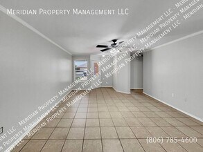 531 N Clinton Ave in Lubbock, TX - Building Photo - Building Photo