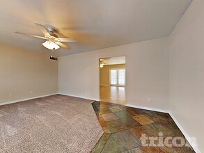 1113 W Runion Dr in Phoenix, AZ - Building Photo - Building Photo