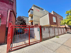 360 S 3rd St in Brooklyn, NY - Building Photo - Building Photo