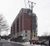 Riverhouse at the Old Mill in Toronto, ON - Building Photo - Building Photo