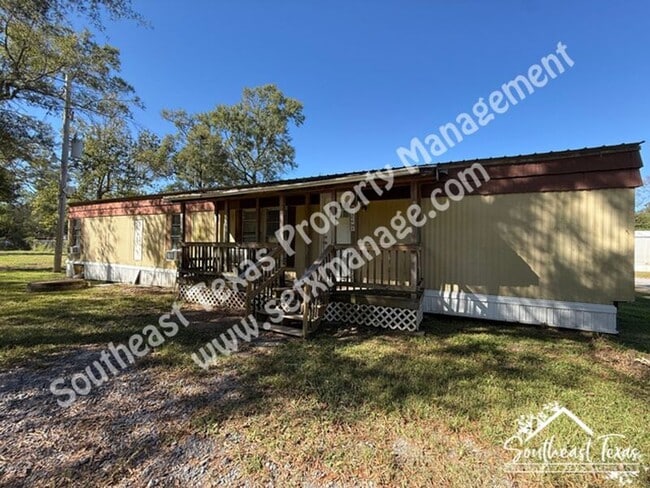 property at 1455 Mohawk St