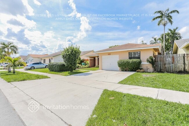 13551 SW 178th St in Miami, FL - Building Photo - Building Photo
