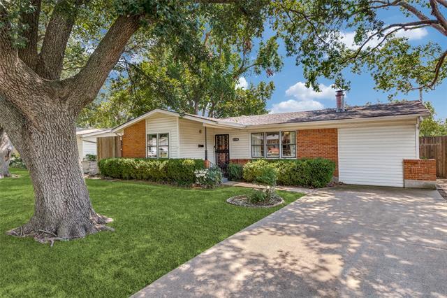 11356 Rupley Ln in Dallas, TX - Building Photo