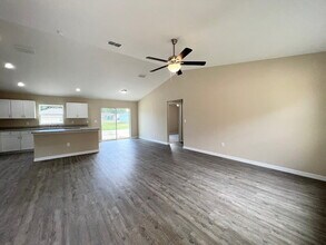 13669 SW 113th Pl in Dunnellon, FL - Building Photo - Building Photo