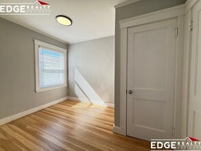 141 Edenfield Ave, Unit 1 in Watertown, MA - Building Photo - Building Photo