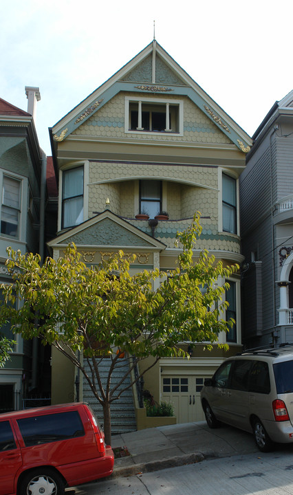 114 Lyon St in San Francisco, CA - Building Photo