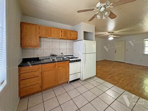 1415 E Elm St in Springfield, MO - Building Photo - Building Photo
