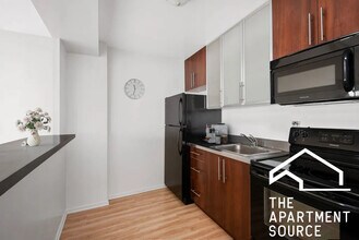 3130 N Lake Shore Dr in Chicago, IL - Building Photo - Building Photo