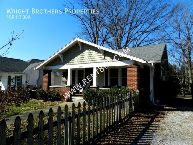 2215 Highland Ave in Knoxville, TN - Building Photo - Building Photo