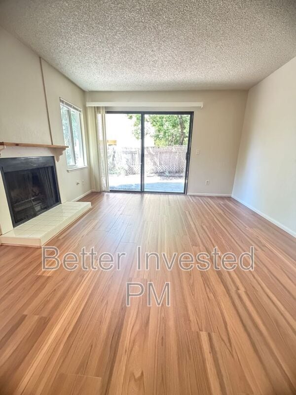 2808 Tachevah Dr in Santa Rosa, CA - Building Photo - Building Photo