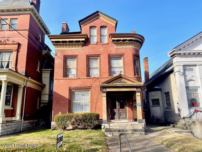 1144 S 3rd St in Louisville, KY - Building Photo