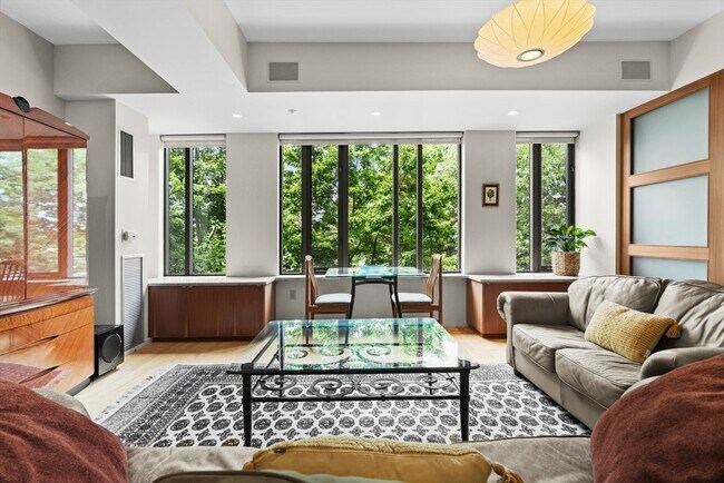 property at 1313 Washington St