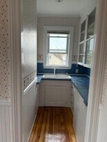 66 Blackamore Ave in Cranston, RI - Building Photo