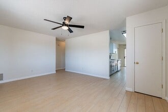 9746 E Sascha St in Tucson, AZ - Building Photo - Building Photo