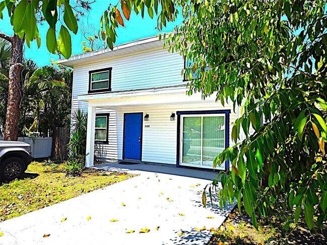 property at 5105 Tangerine Ave S