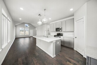 15642 Dark Sky Trail in Cypress, TX - Building Photo - Building Photo