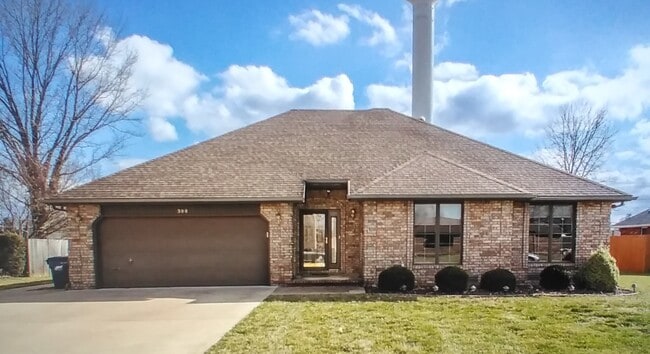 property at 308 W Aven Ave