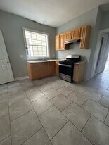 814 S 17th St in Newark, NJ - Building Photo