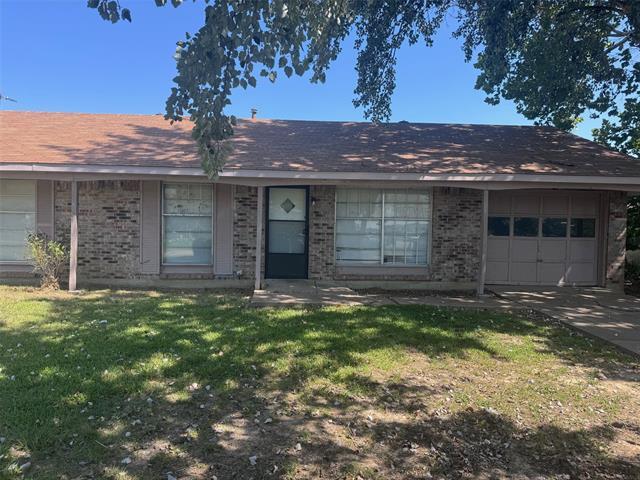 property at 2112 Sunset Dr