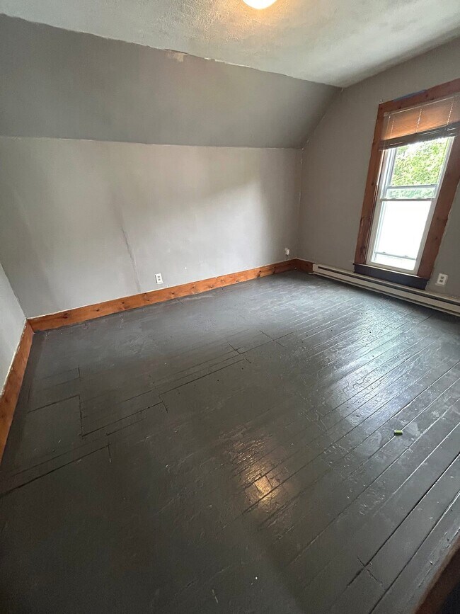 408 S Range St in Wolcott, IN - Building Photo - Building Photo