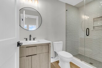 2007 Arbutus Ave in North Charleston, SC - Foto de edificio - Building Photo