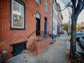1138 S Hanover St in Baltimore, MD - Building Photo - Building Photo