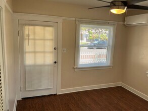 330 E River Ave in Orange, CA - Building Photo - Building Photo
