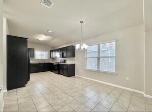 1024 Britt Ln in Leander, TX - Building Photo - Building Photo