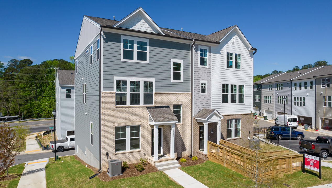 Parc at Leesville in Raleigh, NC - Building Photo