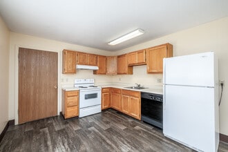 Sedgwick Pines in West Carthage, NY - Building Photo - Interior Photo