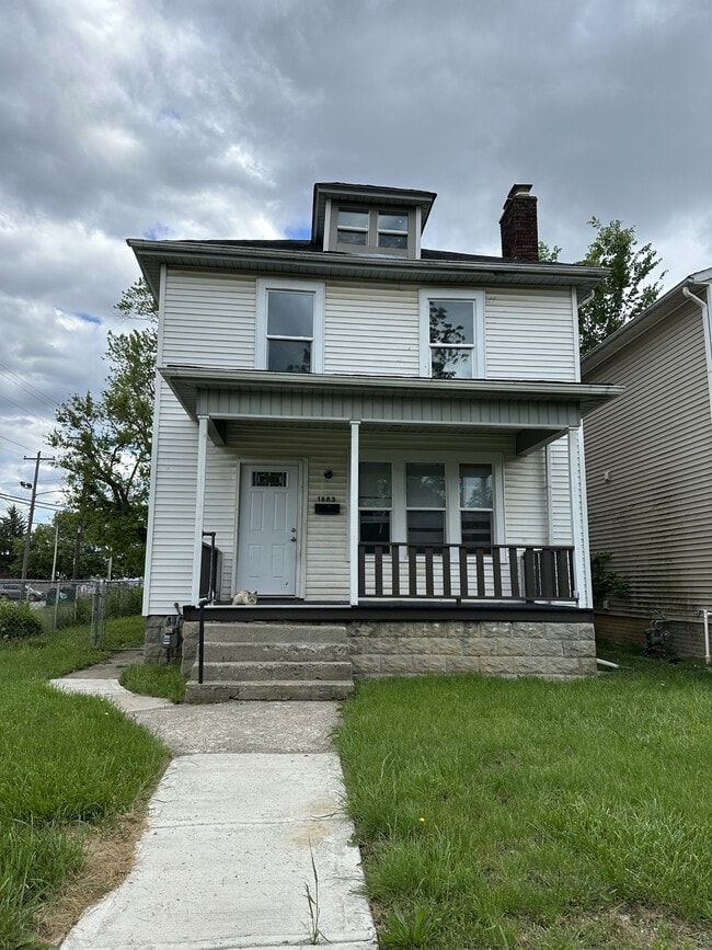 property at 1683 Minnesota Ave