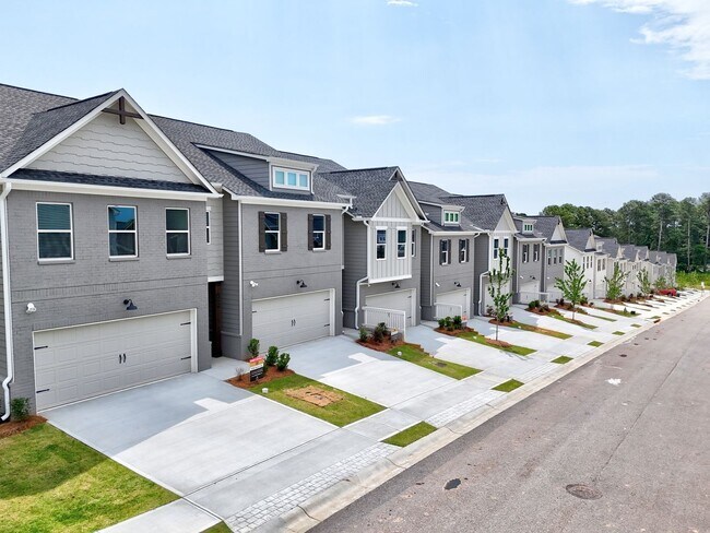 1357 Fern Ridge Ct in Norcross, GA - Building Photo - Building Photo