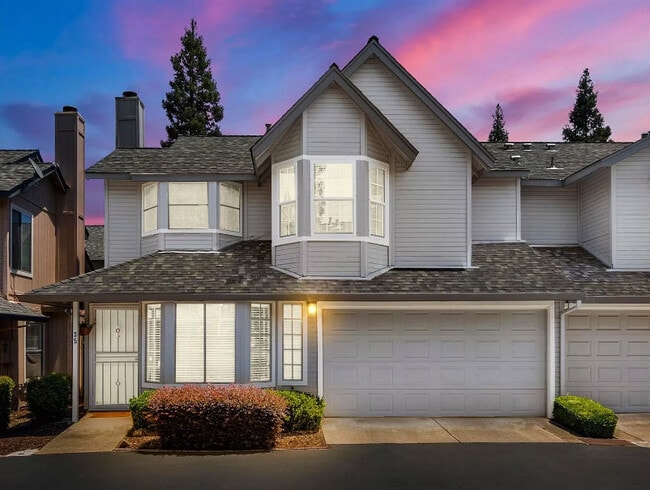 35 Patricia Way in Roseville, CA - Foto de edificio - Building Photo
