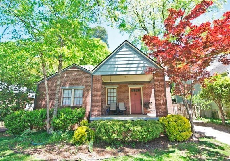 412 Hilldale Dr in Decatur, GA - Foto de edificio
