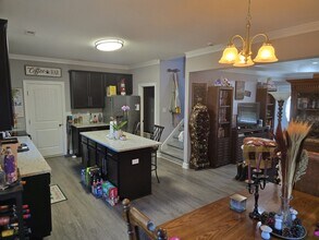 1301 Elm Ave in Portsmouth, VA - Building Photo - Building Photo
