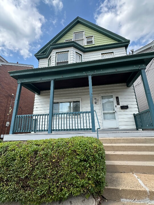 1920 Middle St in Pittsburgh, PA - Building Photo