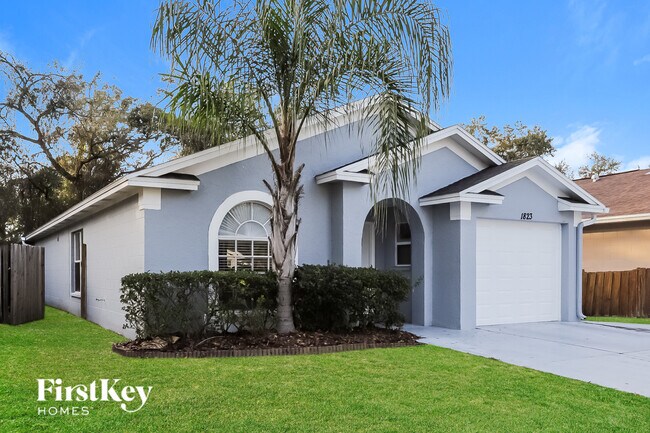 1823 Coyote Pl in Brandon, FL - Foto de edificio - Building Photo