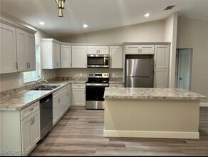 6083 NW 53rd Ct in Ocala, FL - Building Photo - Building Photo