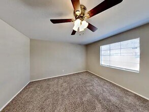 10712 Woodland Ave NE in Albuquerque, NM - Building Photo - Building Photo