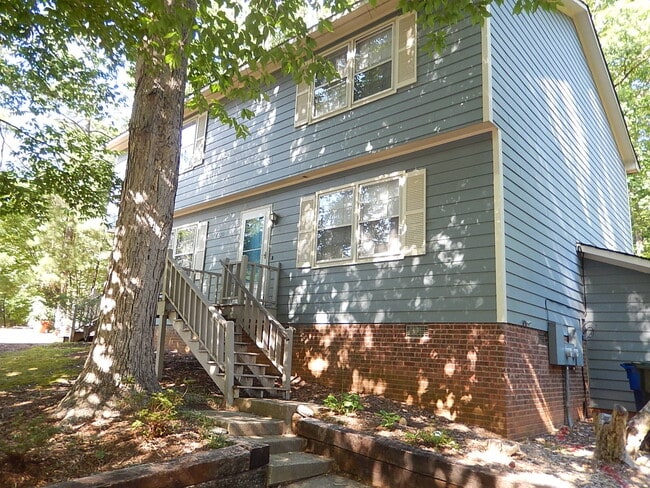 property at 6720 Glendower Rd