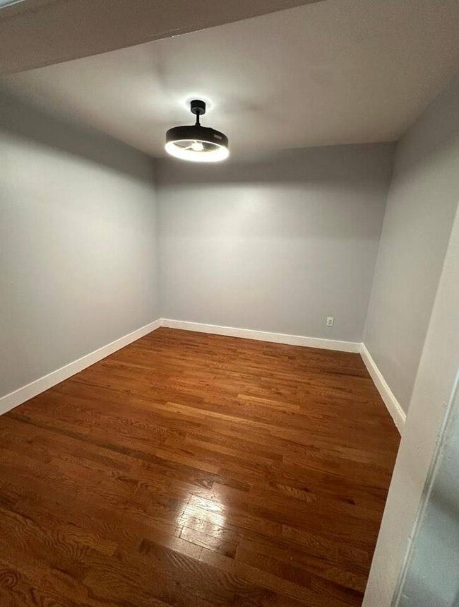 291 Potter Ave in Staten Island, NY - Building Photo - Building Photo